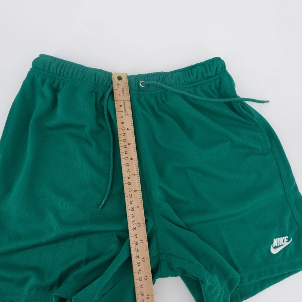 Nike Mens Mesh Flow Athletic Shorts Green Standard Fit Above Knee Small NEW